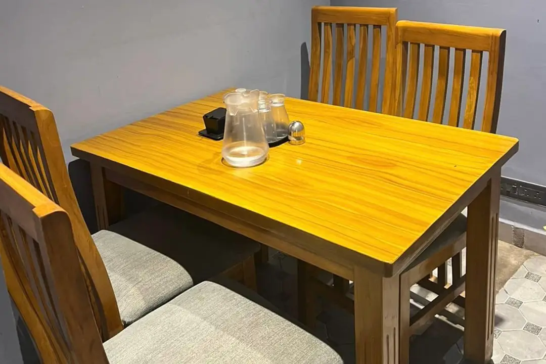 Best restaurant in Besant Nagar Chennai - elegant dining area at Thennattu Virundhu