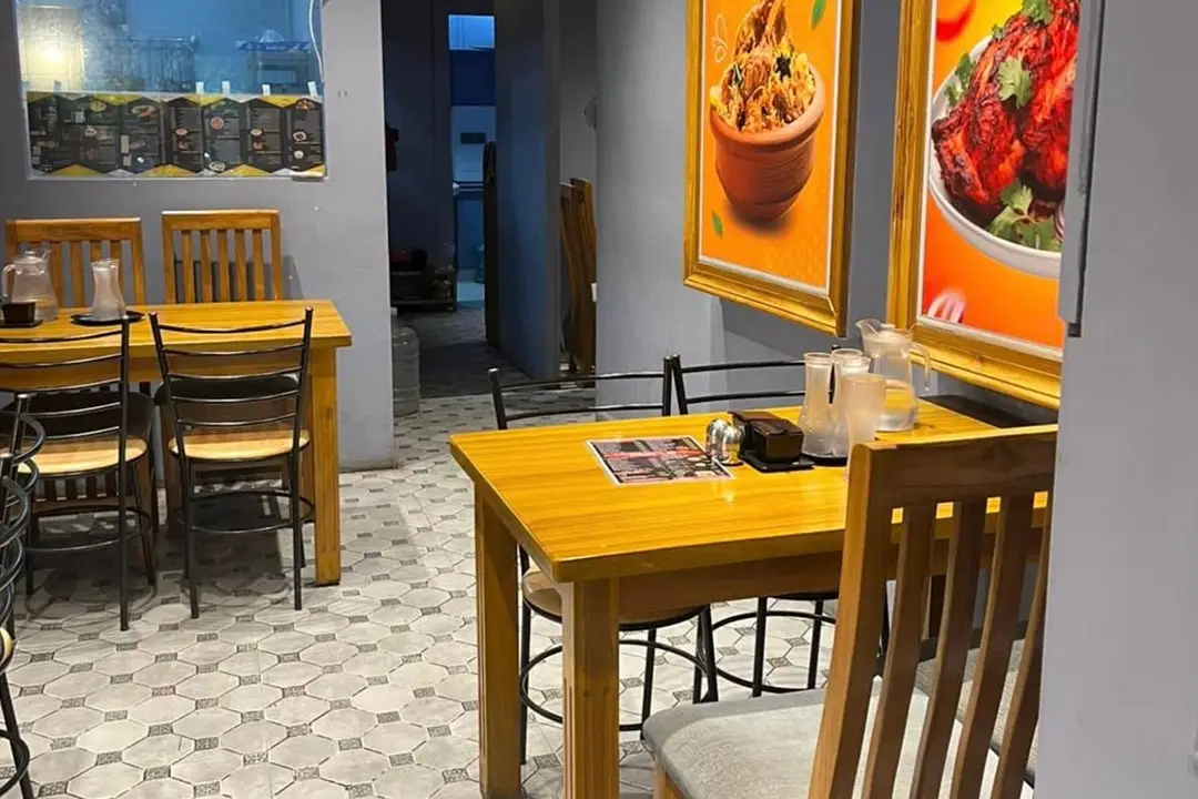 Traditional South Indian food at best non-veg restaurant near Adyar Chennai